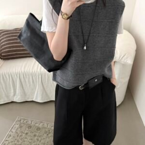S__63389763_0 橫條伉針織羊毛背心