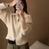 S__63397946_0 雙開拉鍊直條針織外套